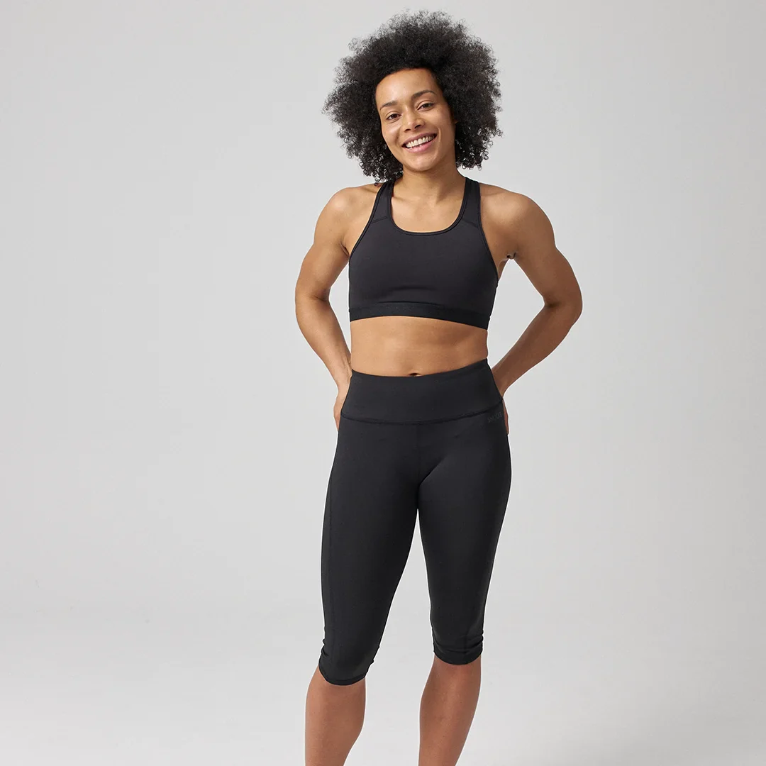 Capri Leggings | Schwarz - Image 8