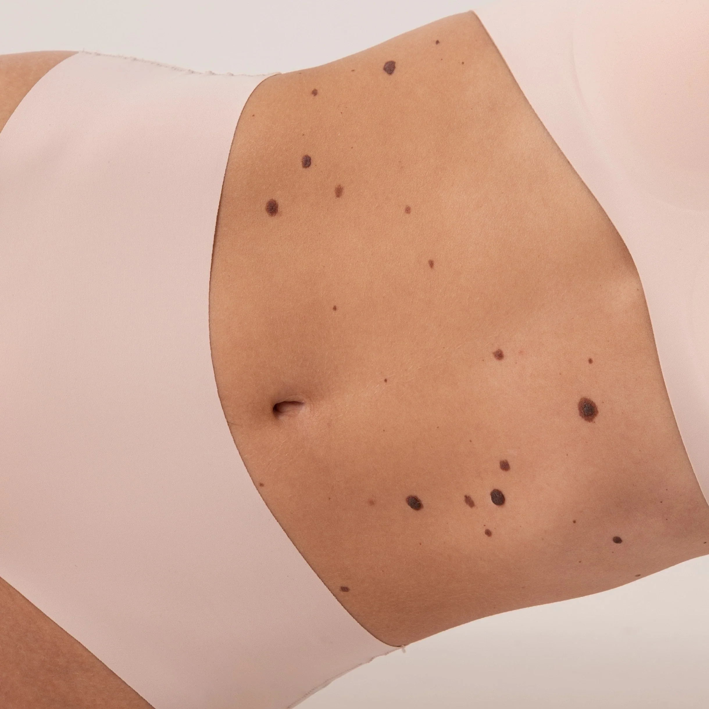 Microfiber High Waist Seamless Hipster | Beige - Image 6