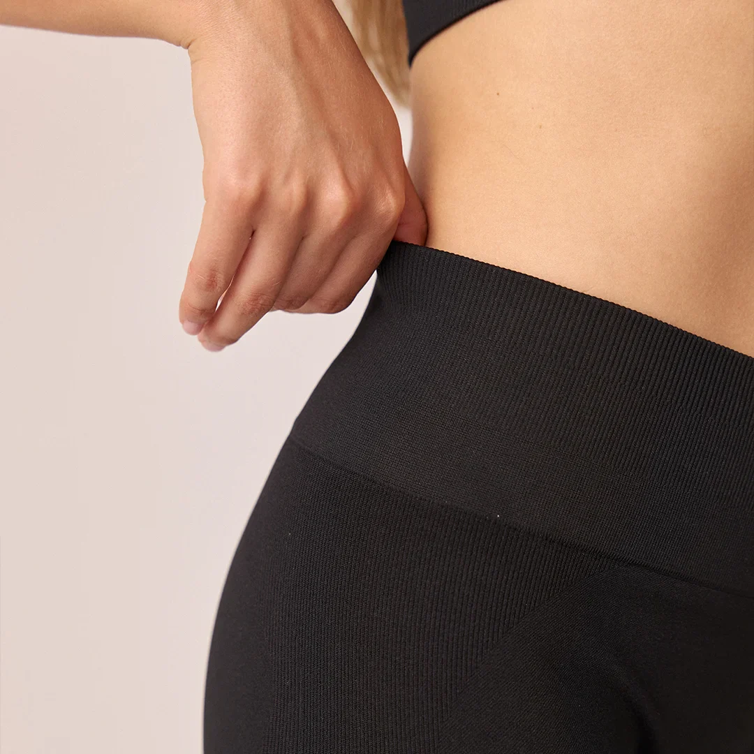 Radlerhose Seamless Damen | Schwarz - Image 6