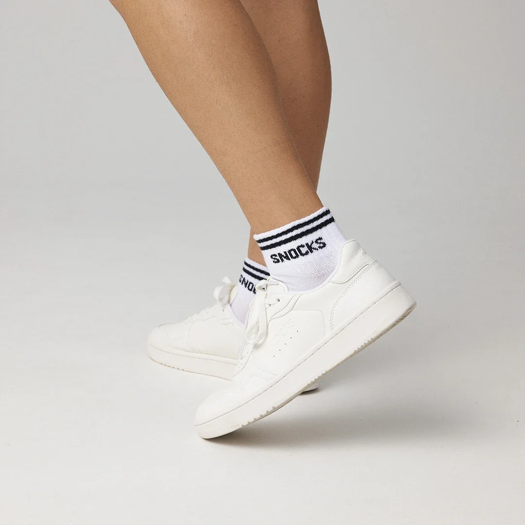 Retro Sneaker Socken | Weiß (Streifen) - Image 2