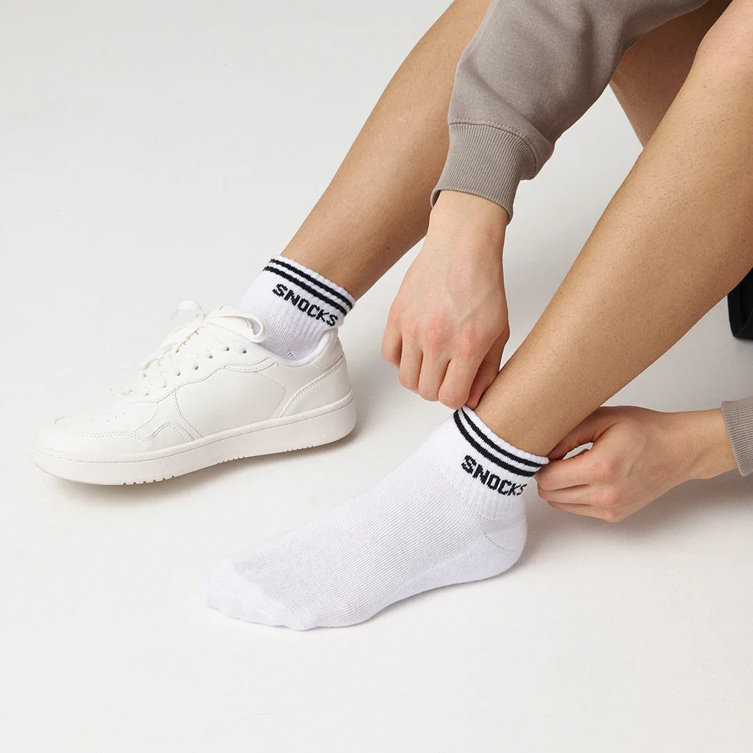 Retro Sneaker Socken | Weiß (Streifen) - Image 5