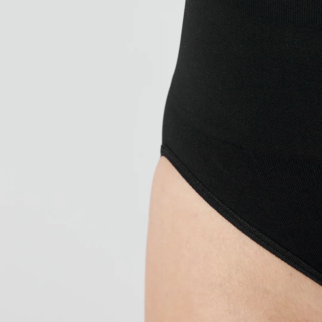 Shaping Body mit breiten Trägern | Schwarz - Image 6